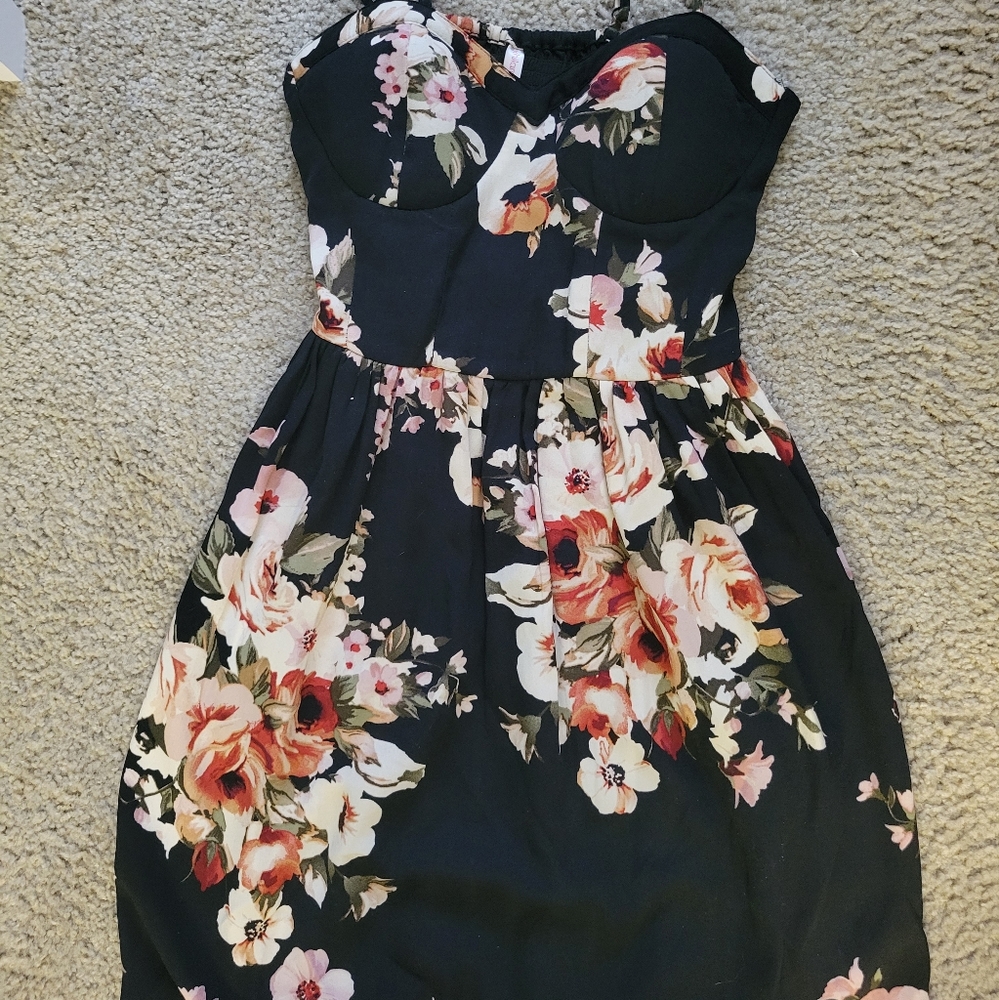 Flowy floral dress